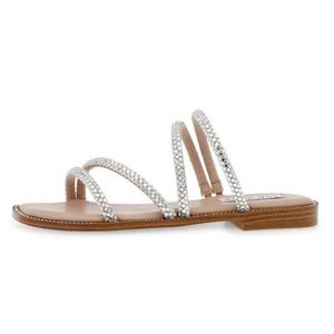 NEW STEVE MADDEN starie sandal in rhinestone. Brand new! Box not included.